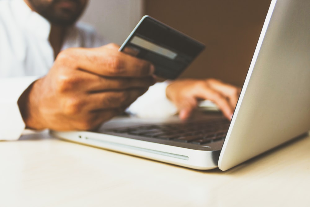 Instant payment with Lendir app